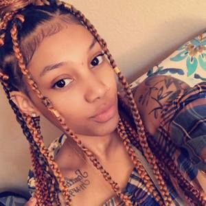 Meet your Posher, Marie